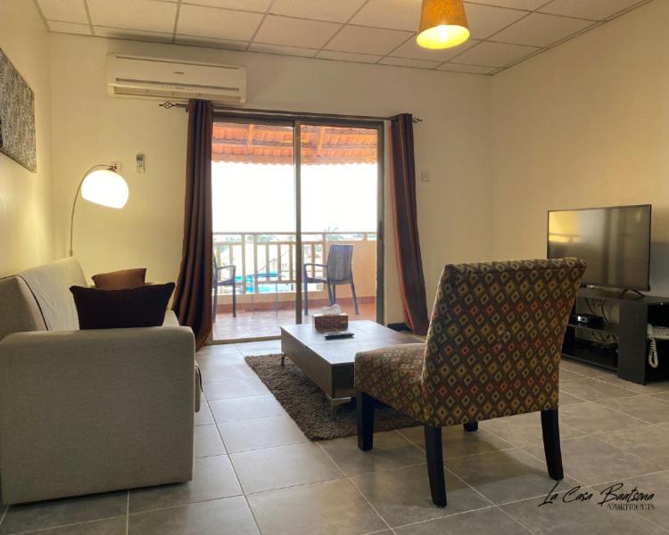 La Casa Baatsona Apts Sakumono Eksteriør billede
